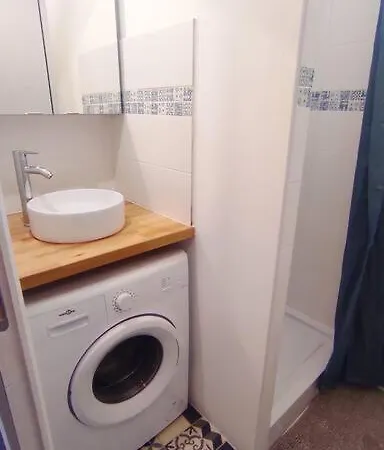 Apartment En Bord De Mer, Piscine, Parking Prive, Wifi